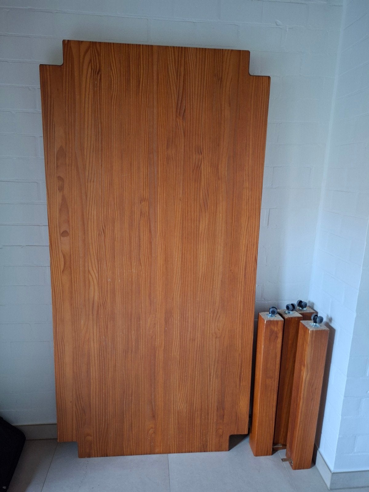 houten tafel, Ophalen