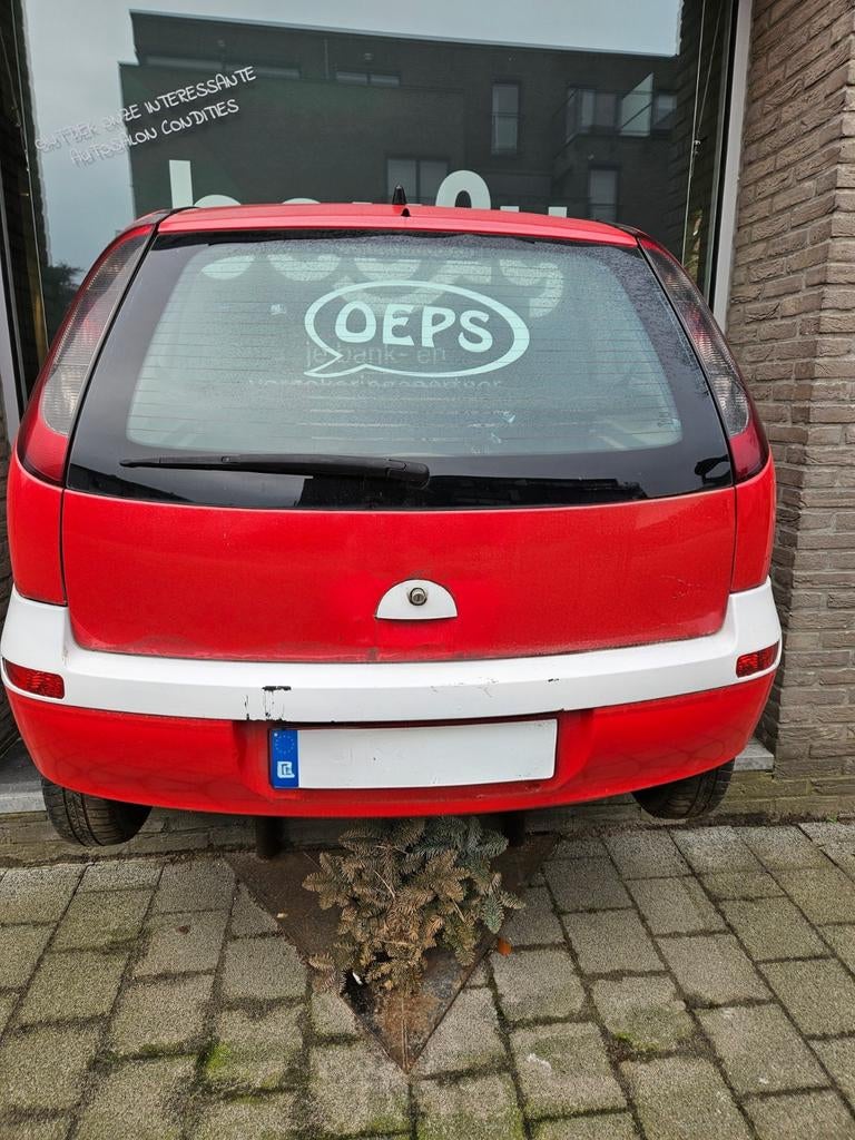 Halve wagen om tegen gevel/raam te plaatsen als reclamestunt, Vacatures, Vacatures | Marketing, Communicatie en Media