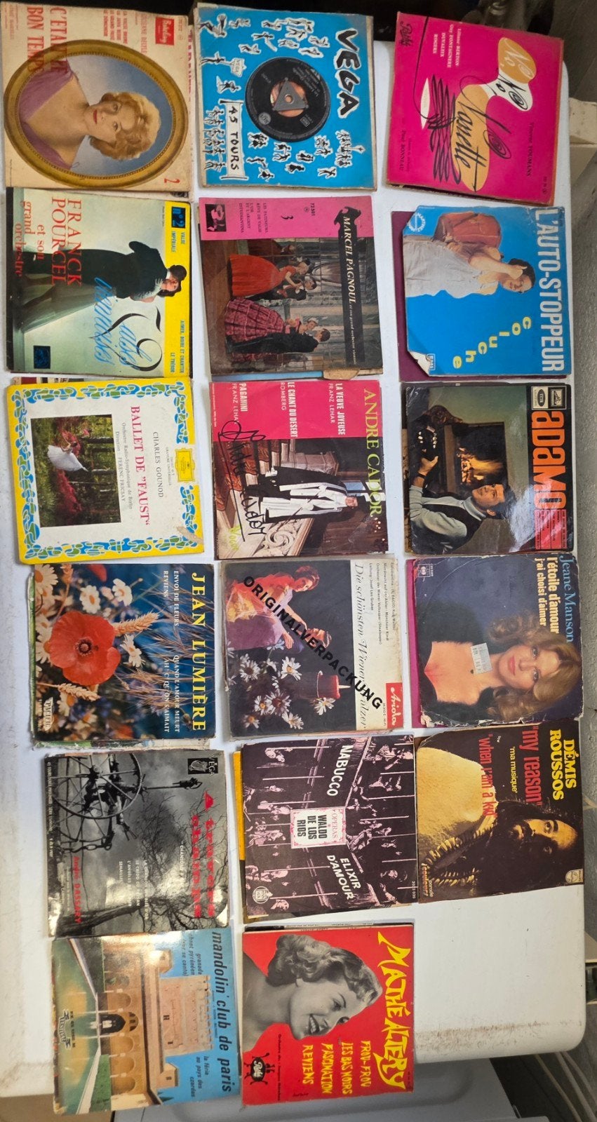 100 vinyles 33t et 35 vinyles 45t., Collections, Collections Autre, Enlèvement