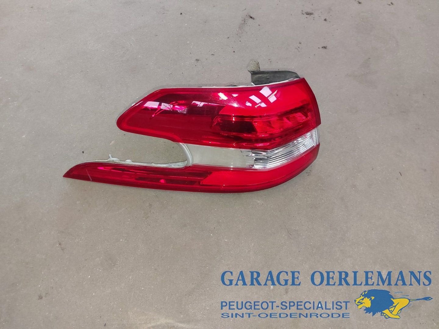 achterlicht links peugeot 308 sw  9678093980, Auto-onderdelen, Gebruikt, -, -, ARN erkend