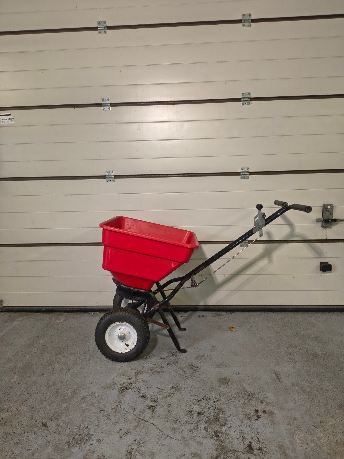 75L pro strooier, Ophalen