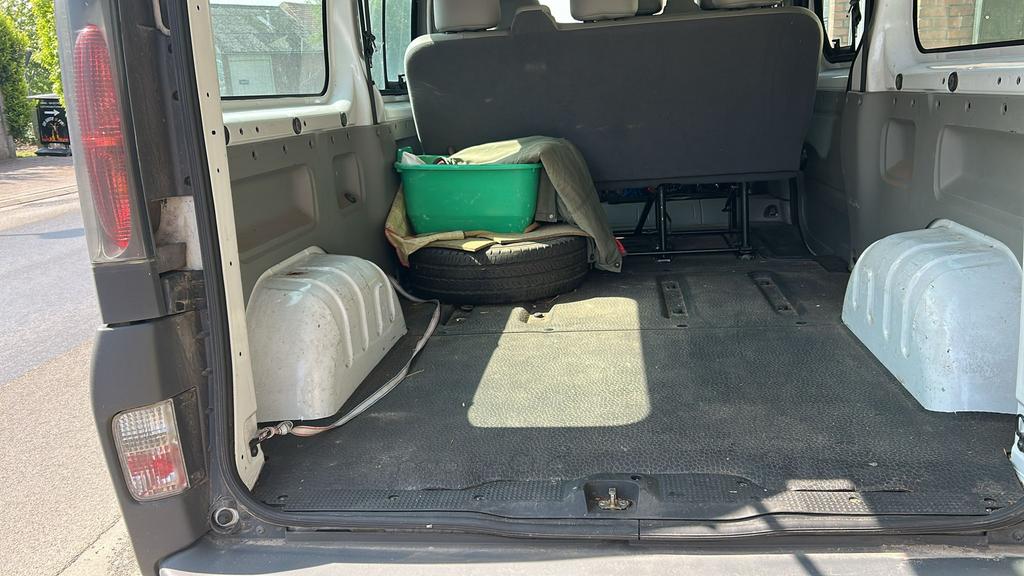 Renault Trafic 1.9 DCI, Autos, Achat, 4 portes, Boîte manuelle, Autre carrosserie