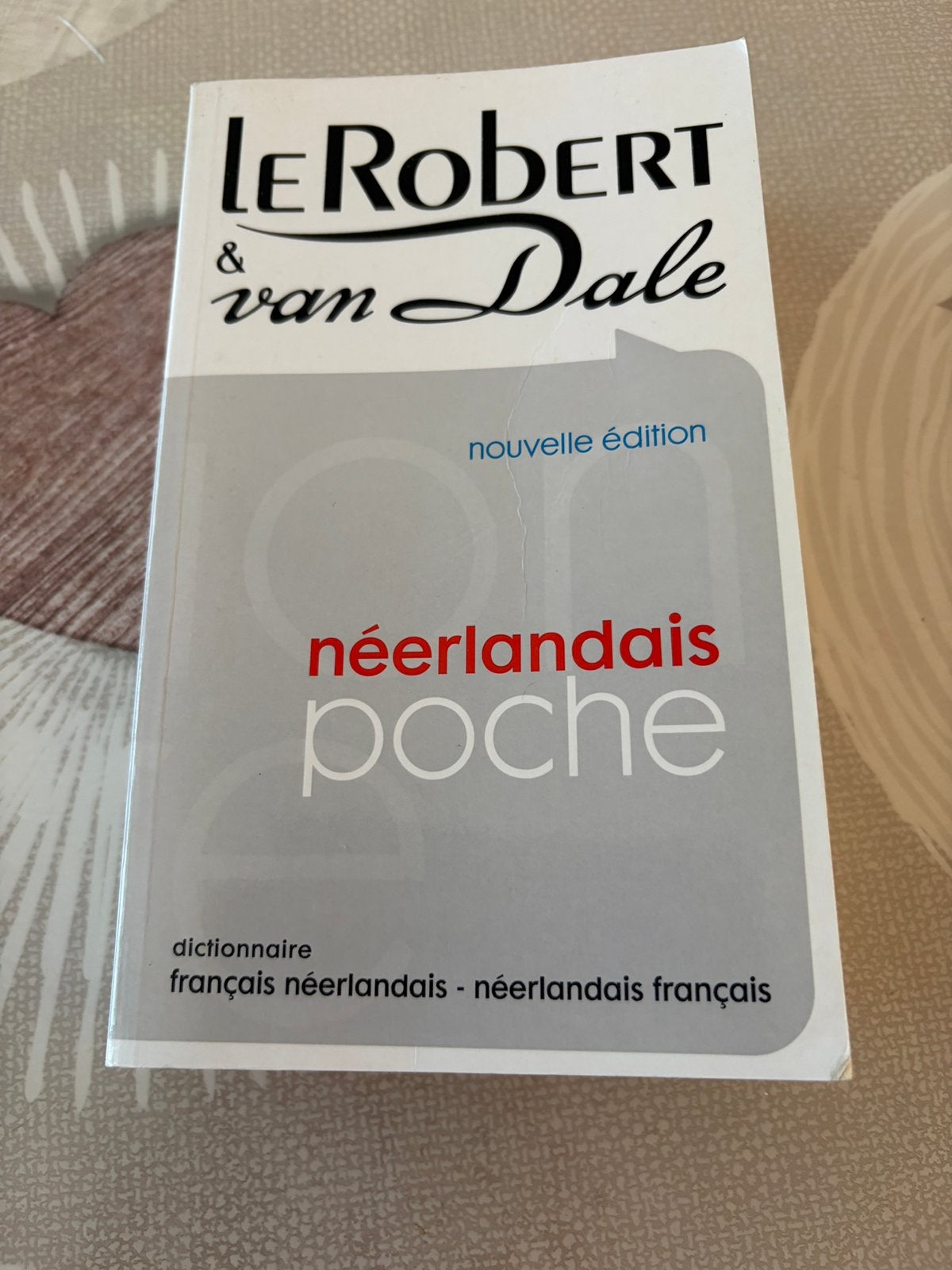 Dictionnaire français-néerlandais / néerlandais-français, Livres, Enlèvement ou Envoi, Comme neuf, Van Dale, Français