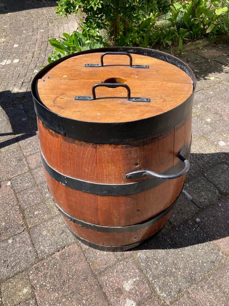 Te koop: authentieke karnton voor melk – uniek decoratiestuk, Tuin en Terras, Ophalen, Zo goed als nieuw, Hout