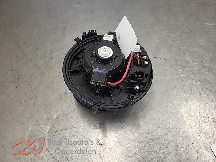 Kachel Ventilatiemotor van een Volkswagen Crafter, Gebruikt, -, Volkswagen, -
