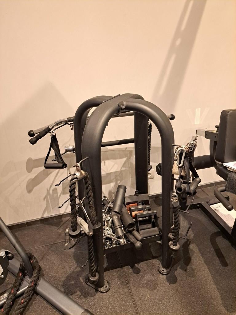 Opbergtoren voor fitnessaccesoires, Ophalen, Zo goed als nieuw, Benen, Overige typen