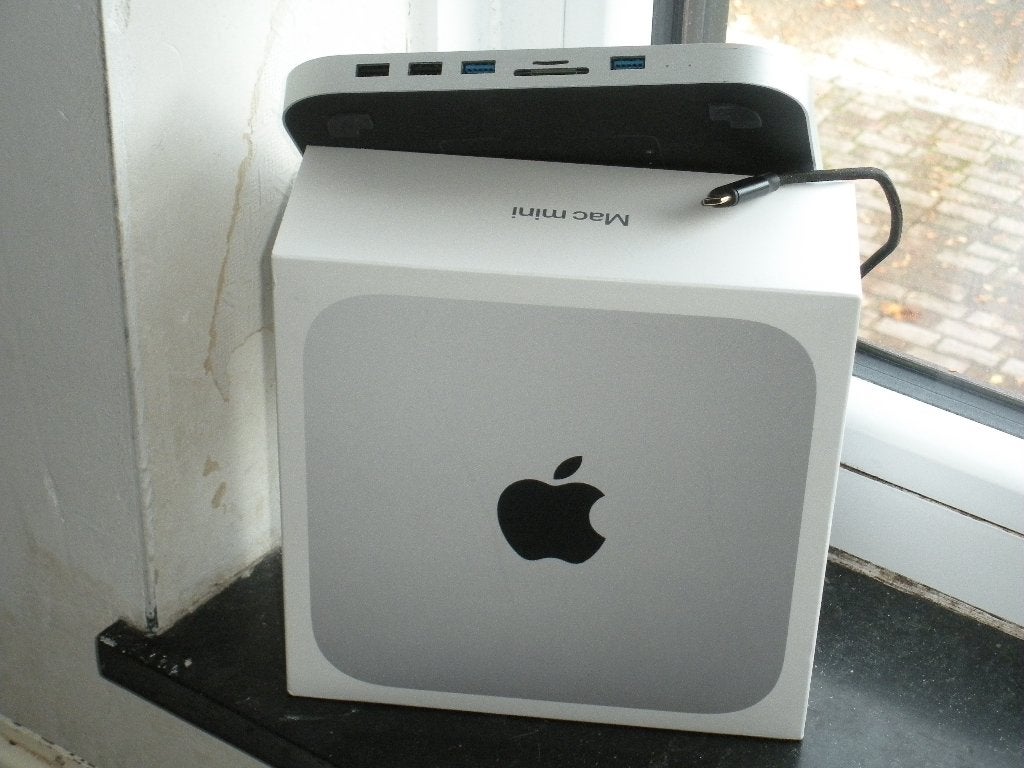 Apple Mac Mini M2 GPU 10 Core 256Go SSD 8 Go RAM Argent 2023, Enlèvement ou Envoi, Comme neuf