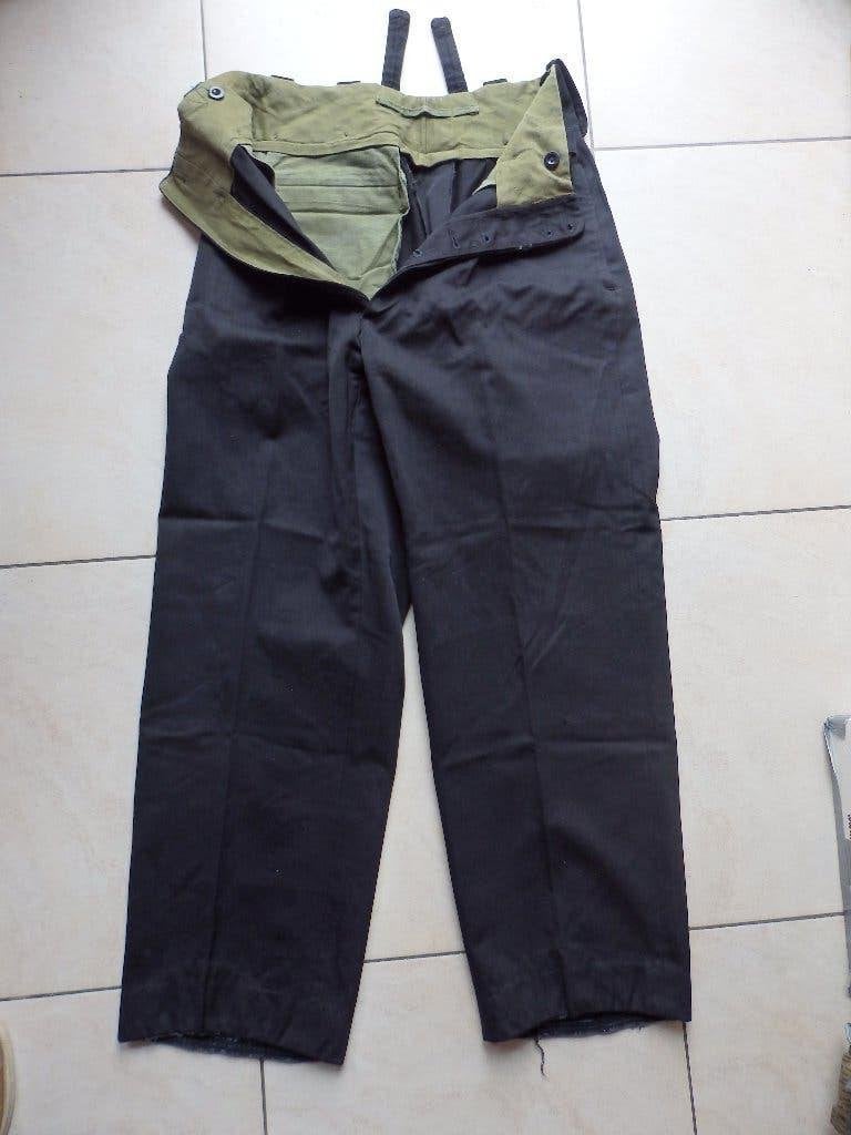Gendarmerie - pantalon droit 60-70 (Lot 2), Collections, Enlèvement ou Envoi, Gendarmerie