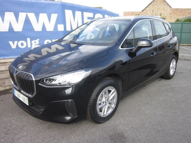 BMW 216iA Active Tourer PROF NAVI + LEDER + AUTOMAAT + DAB, Auto's, Monovolume, Zwart, Bedrijf, 5 zetels