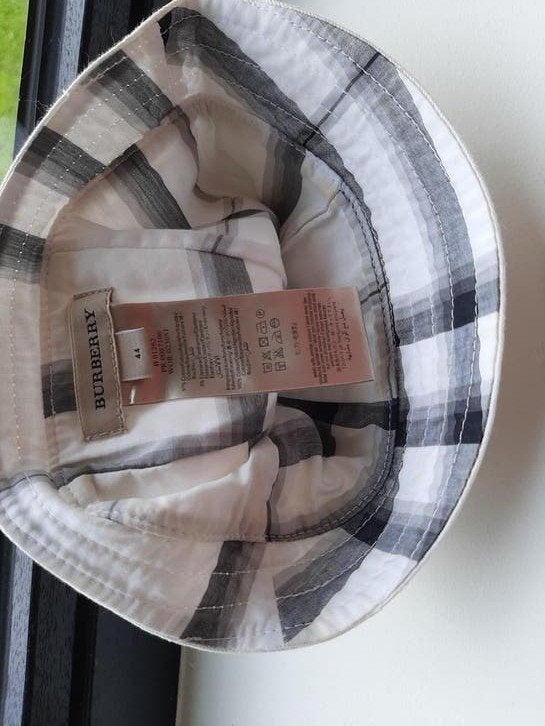 Nieuw BURBERRY zomerhoedje - NP rond €200.., Verzenden, Burberry, Meisje, Hoed