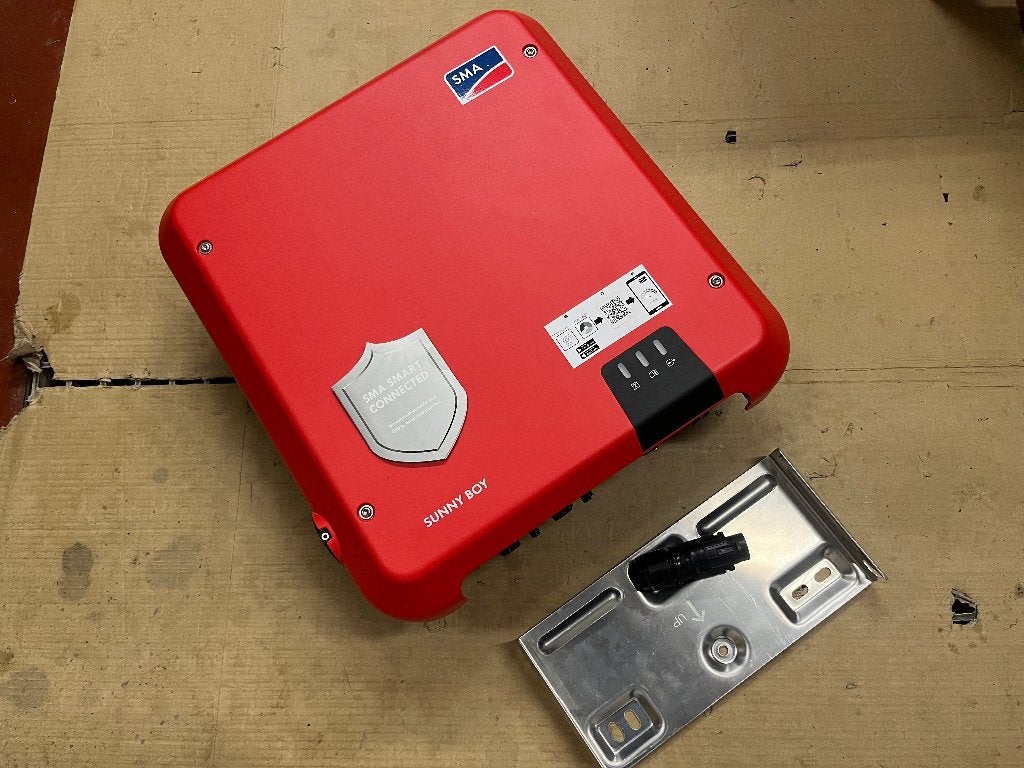 SMA Sunnyboy 5.0 - omvormer - met paswoorden, Doe-het-zelf en Bouw, Zonnepanelen en Toebehoren, Gebruikt, Ophalen