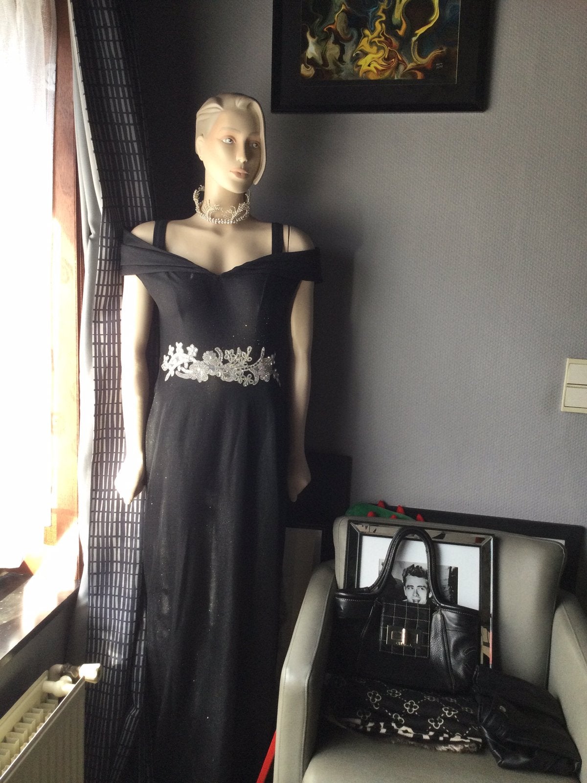 Mannequin te koop in nikkelconditie prijs 120€, Ophalen