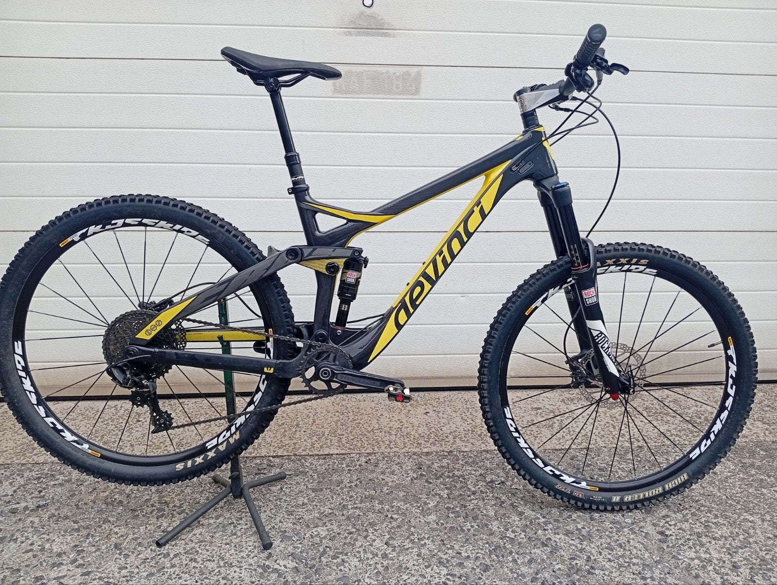 Devinci Troy Medium   Full Susp, VTT tout suspendu, Enlèvement, Utilisé, Frein à disque