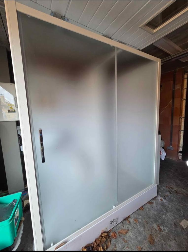 Noodbadkamer te koop - ideaal tijdens (ver)bouwwerken, Enlèvement, Comme neuf