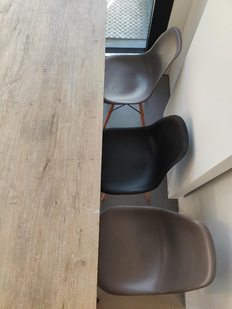 Tafel + 6 Kuipstoelen (4grijs, 2Zwart), Huis en Inrichting, Stoelen, Gebruikt, Grijs, Vijf, Zes of meer stoelen, Ophalen