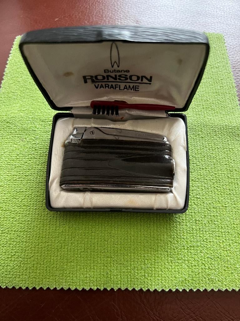 Ronson Patented Varaflame Gas Aansteker, Enlèvement, Comme neuf, Briquet