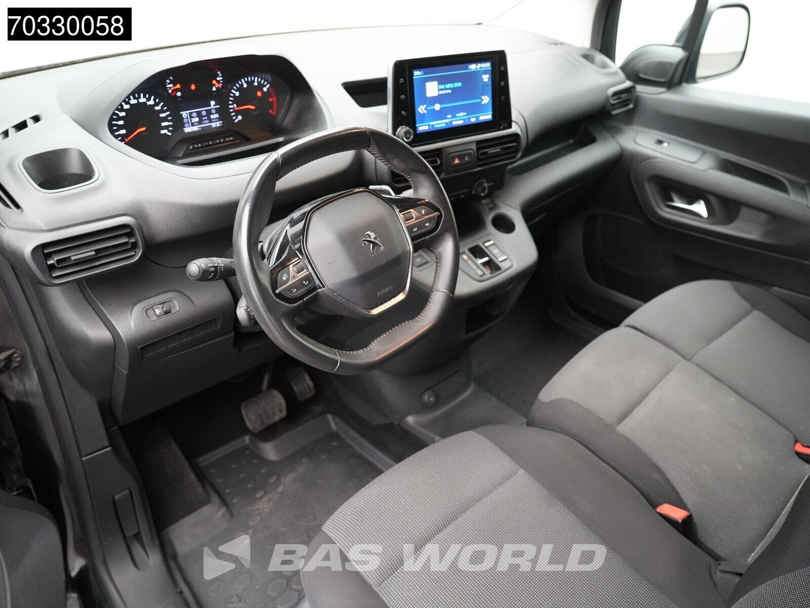 Peugeot Partner 130pk Automaat L1H1 Navi Airco Cruies Camera, Automaat, 1350 kg, Stof, Gebruikt