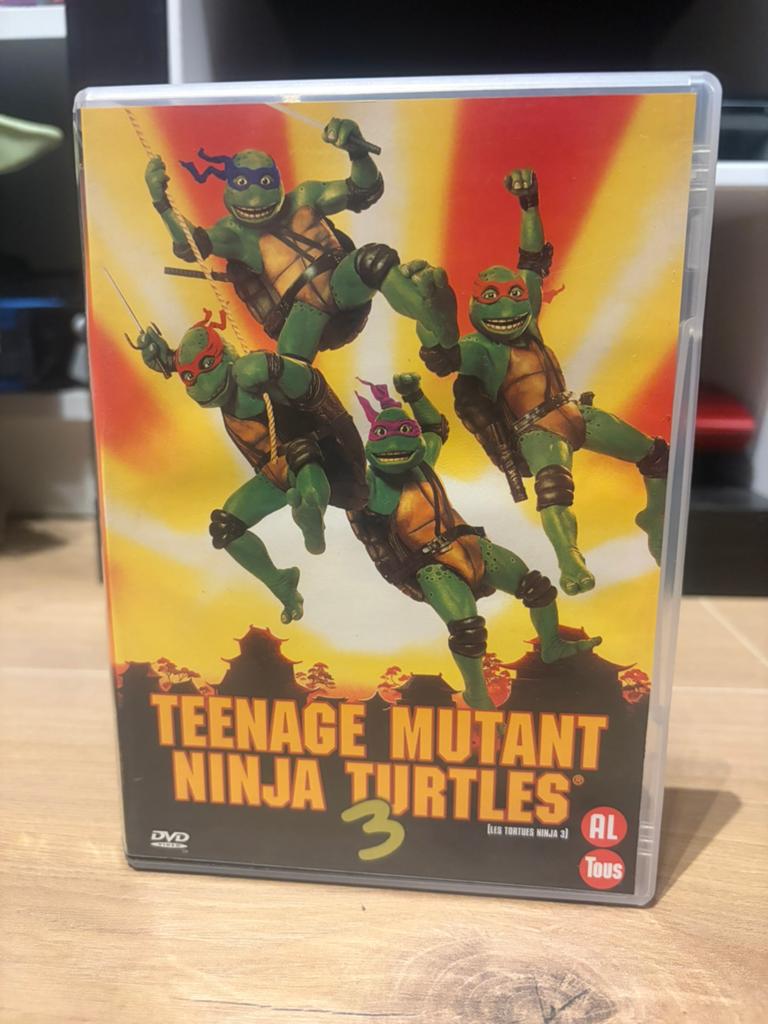 Teenage mutant ninja turtles 3, Ophalen, Zo goed als nieuw