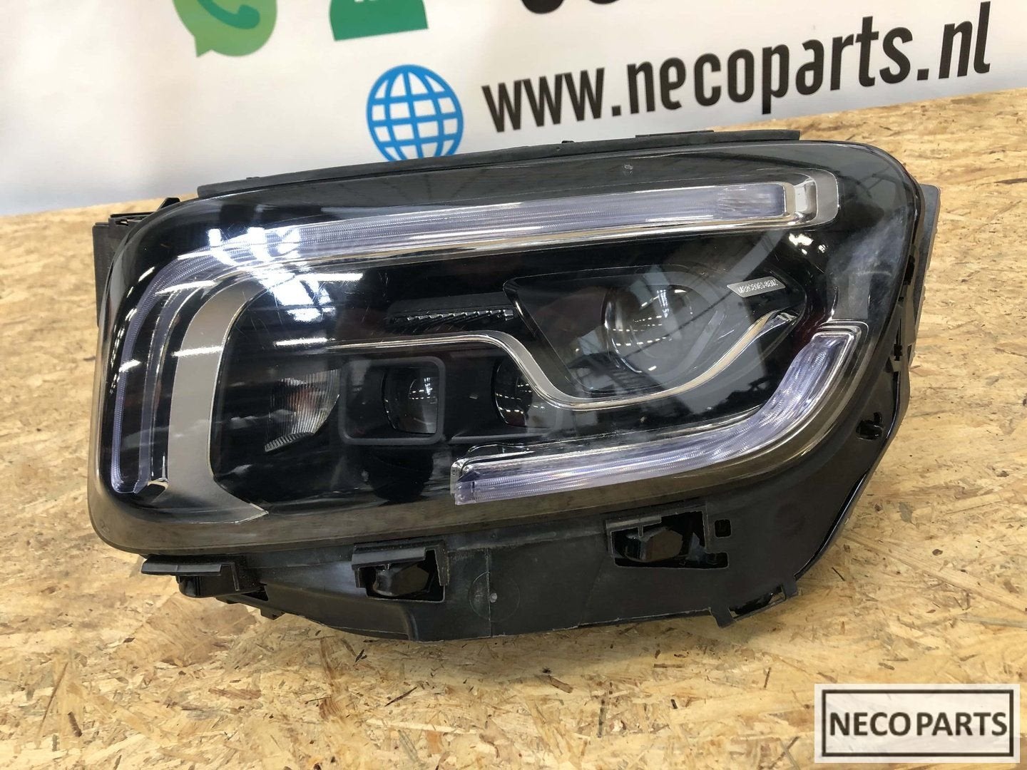 GLB w247 multibeam led koplamp links A2479069701 origineel, Autos : Pièces & Accessoires, Éclairage, Mercedes-Benz, Utilisé, Enlèvement ou Envoi
