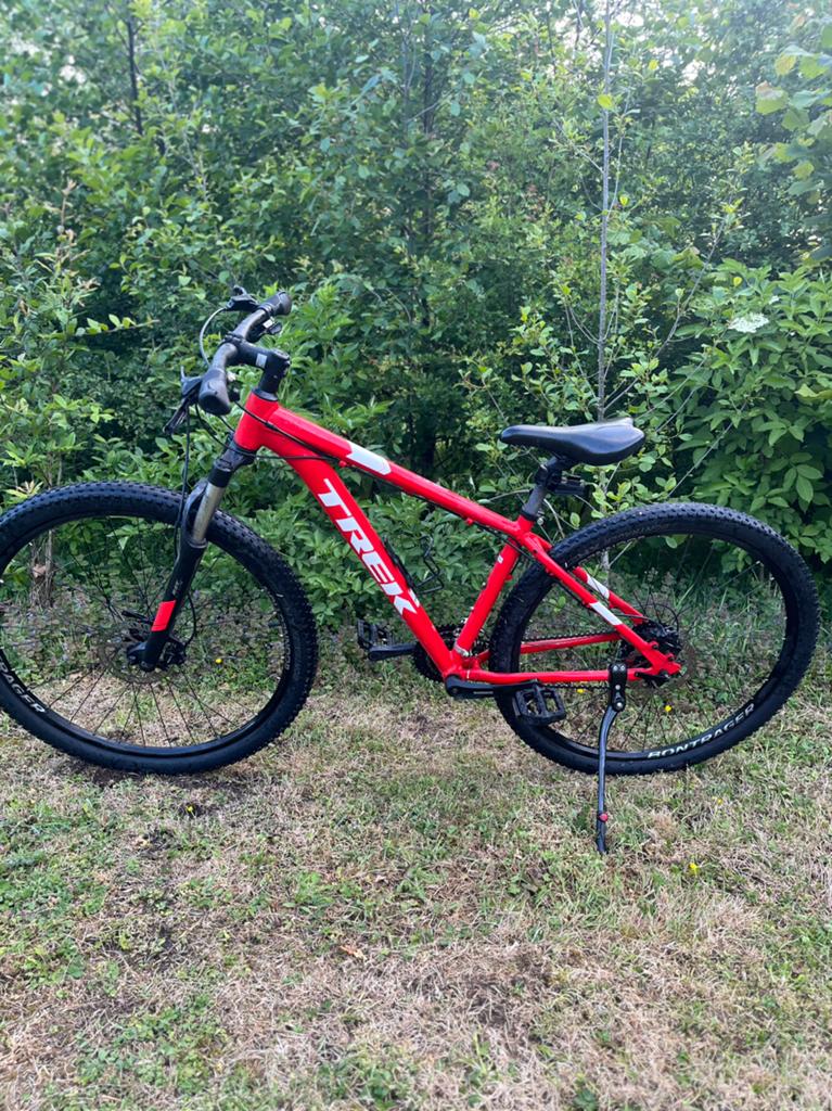 Trek marlin 5 hardtail mountain bike fiets, Fietsen en Brommers, Ophalen, Hardtail, 45 tot 49 cm, Zo goed als nieuw