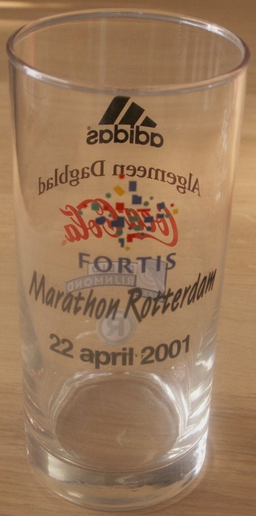Set van 3 coca cola glazen Marathon Rotterdam 2001 t/m 2003, Collections, Enlèvement ou Envoi, Neuf