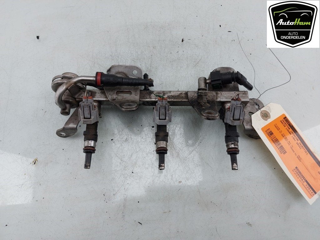 INJECTOR BRANDSTOF Dacia Logan MCV II / Sandero Wagon (7S), Auto-onderdelen, Gebruikt, Dacia