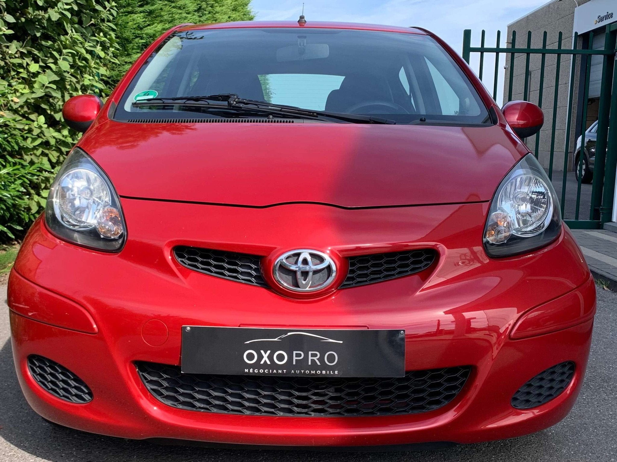 Toyota Aygo 1.0 ESSENCE / MIAMI / AIRCO / GARANTIE / MOTEUR, Achat, Entreprise, 5 portes, Tissu