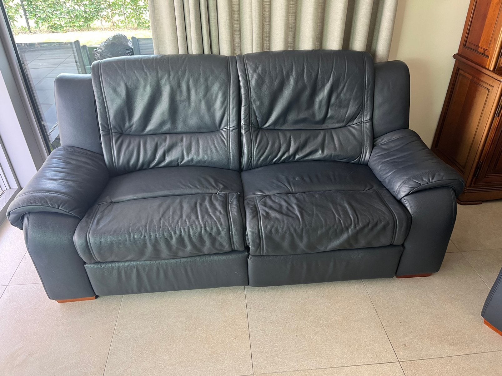Siège en cuir, Maison & Meubles, 250 à 300 cm, Banc droit, Enlèvement, Utilisé