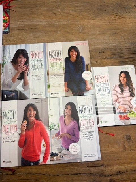 KOOKBOEKEN, Boeken, Ophalen, Nieuw, Sandra Bekkari, Gezond koken