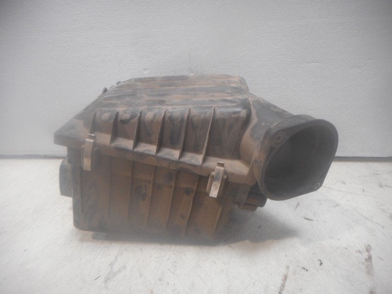 LUCHTFILTER Opel Corsa B (73 / 78 / 79) (90412899), Gebruikt, Opel, Opel Automobile GmbH, Kontakt-opel@opel.com