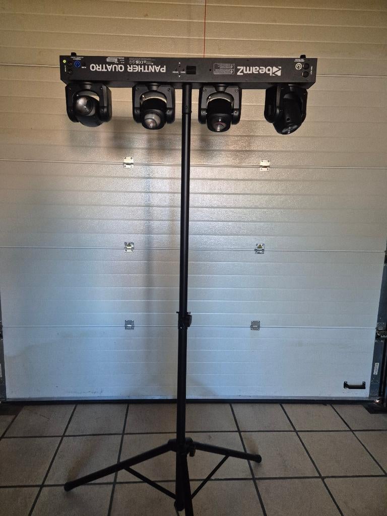 BeamZ Panther Quatro Beam Bar, Ophalen, Zo goed als nieuw, Licht, Geluidgestuurd
