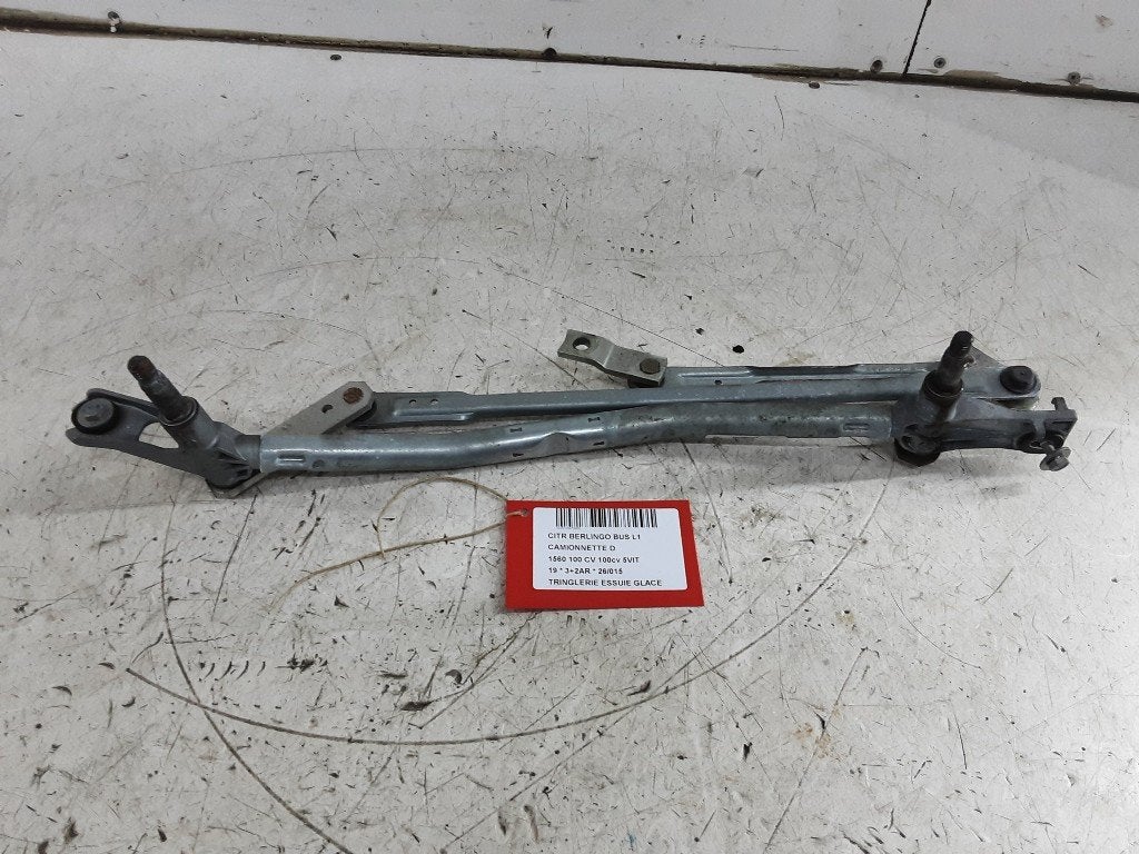 MECANISME ESSUIE-GLACE Citroën Berlingo (968286148001), Citroën, Mevr. I. Hauben, Utilisé, Rue de l'Espoir 34 34
4030  GRIVEGNÉE, BE