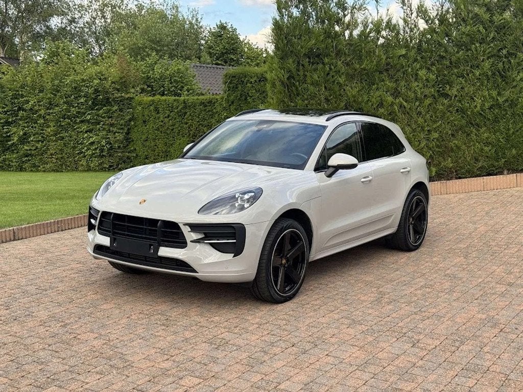 Porsche Macan 2.0L Turbo / PANODAK / LEDER / CAM / CARPLAY /, Autos, Porsche, Cuir, Argent ou Gris, Achat, Euro 6