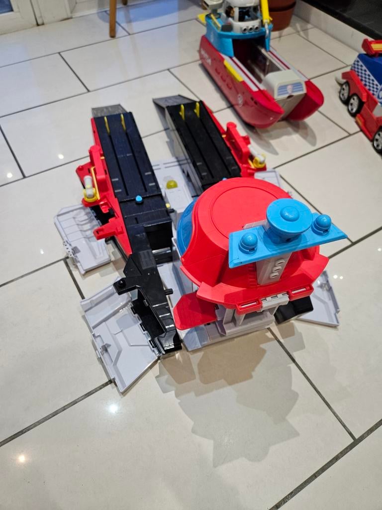 Vliegdekschip pawpatrol, Ophalen