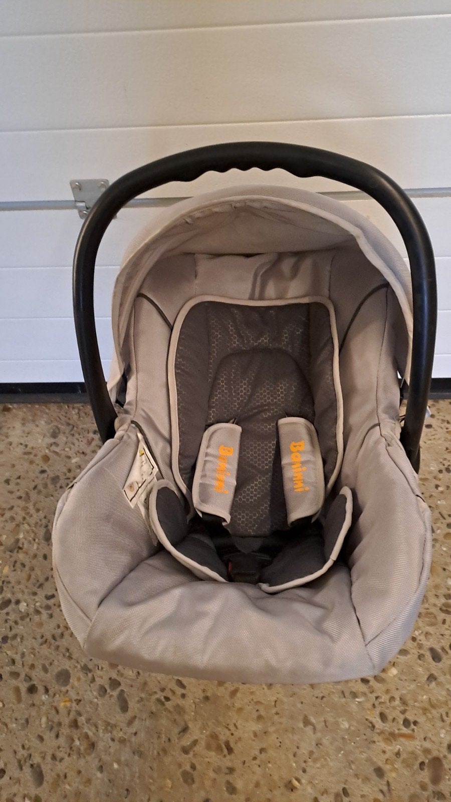 Siège auto bébé  maxi coozy  neuf