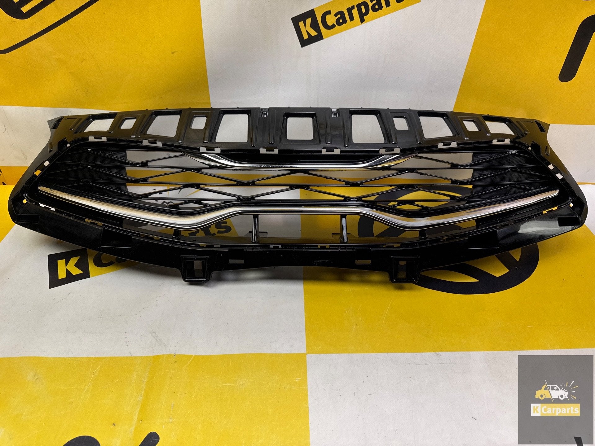 Calandre KIA Ceed Bunper 86351J7DA0 Original, Kia, Heolleung-ro 12
06797  Seoul, Pare-chocs, Utilisé