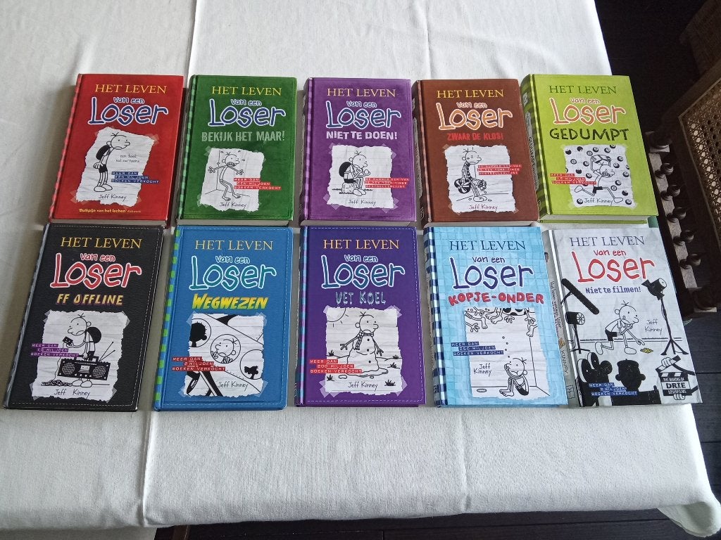 Het Leven van een Loser 10 boeken zo goed als nieuw., Ophalen of Verzenden, Zo goed als nieuw, Jeff Kinney