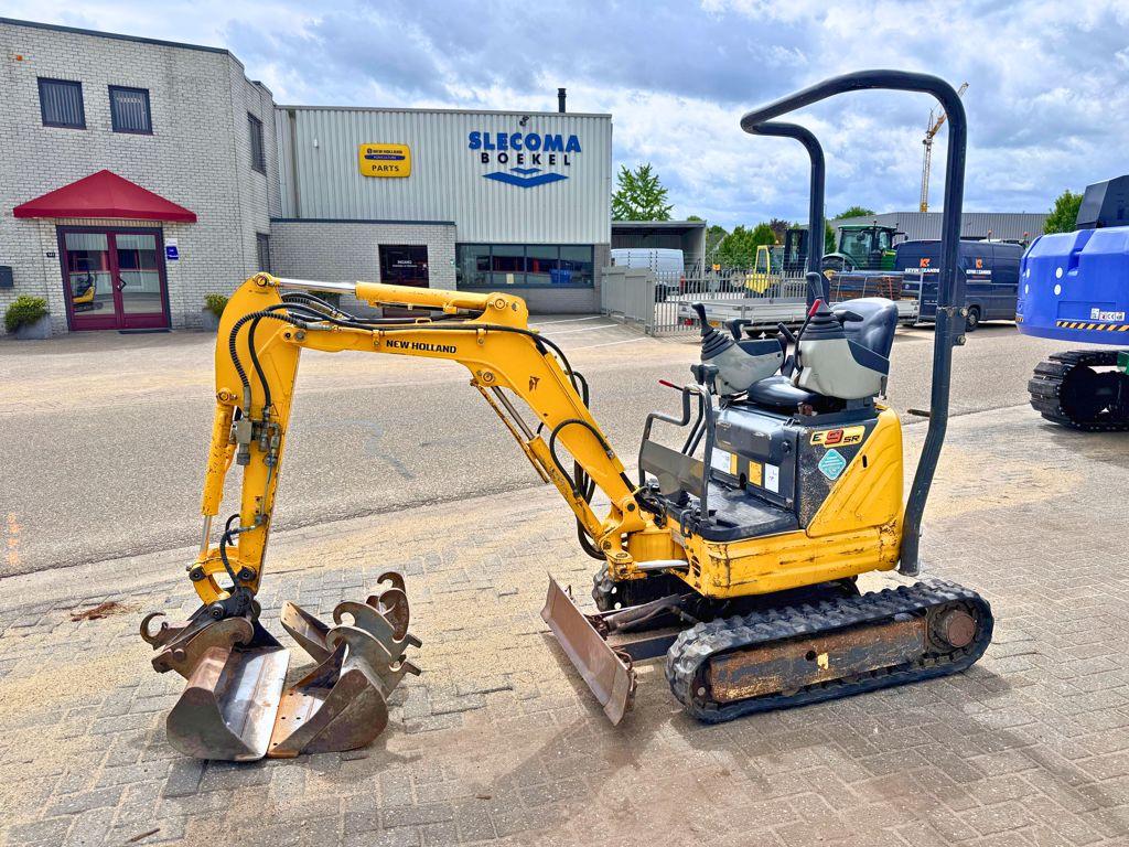 New Holland E9SR Minigraver, Zakelijke goederen, Graafmachine
