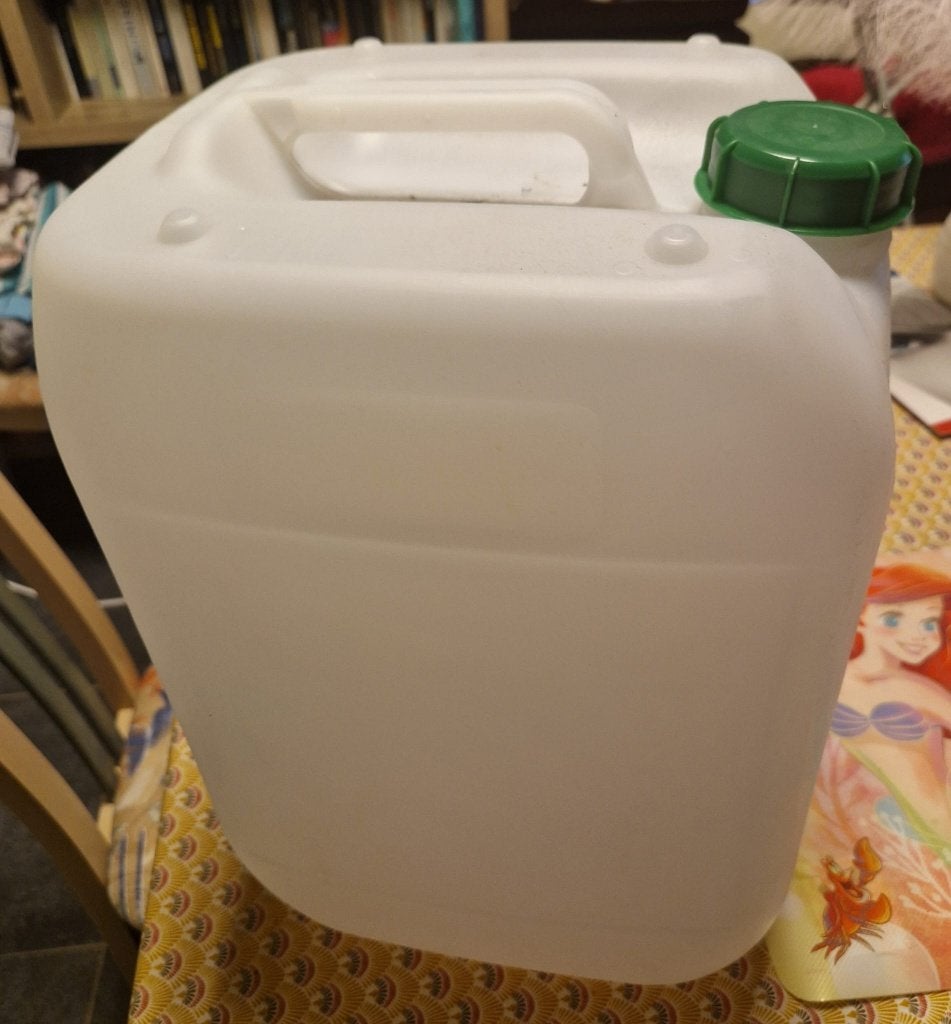 Bidons en plastique 20L, Enlèvement, Utilisé