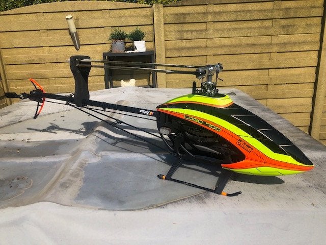 LOGO 700 vliegklaar, Hobby en Vrije tijd, RTF (Ready to Fly), Helikopter, Zo goed als nieuw, Ophalen