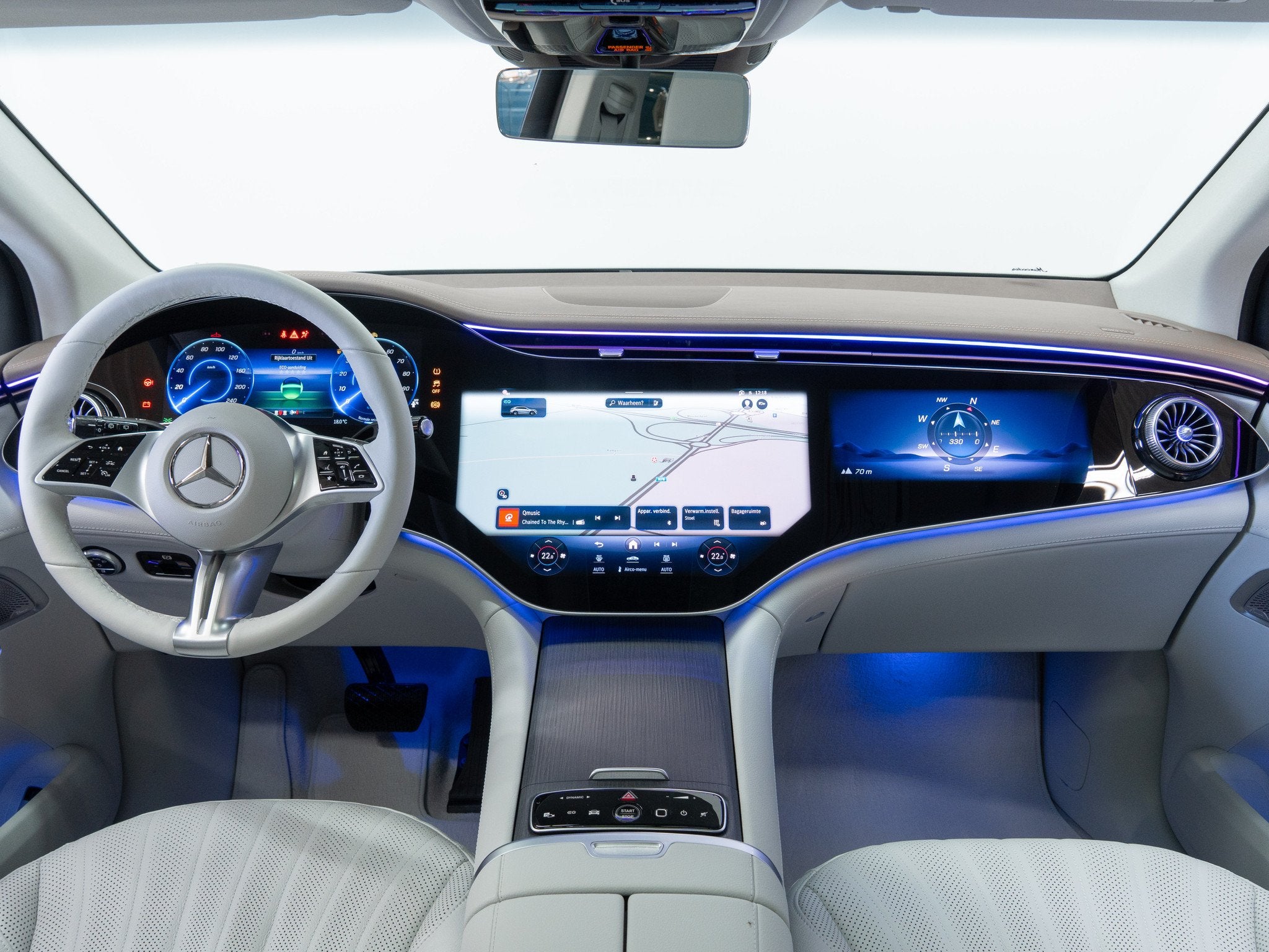 Mercedes-Benz EQE SUV 350+ HYPERSCREEN Grijs-Leder PANO Acht, Cuir, Achat, Carnet d'entretien, 5 portes