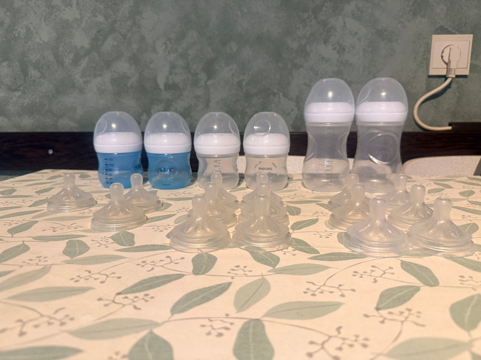 Philips Avent flessen + spenen, Ophalen, Philips Avent, Zo goed als nieuw, Babyfles