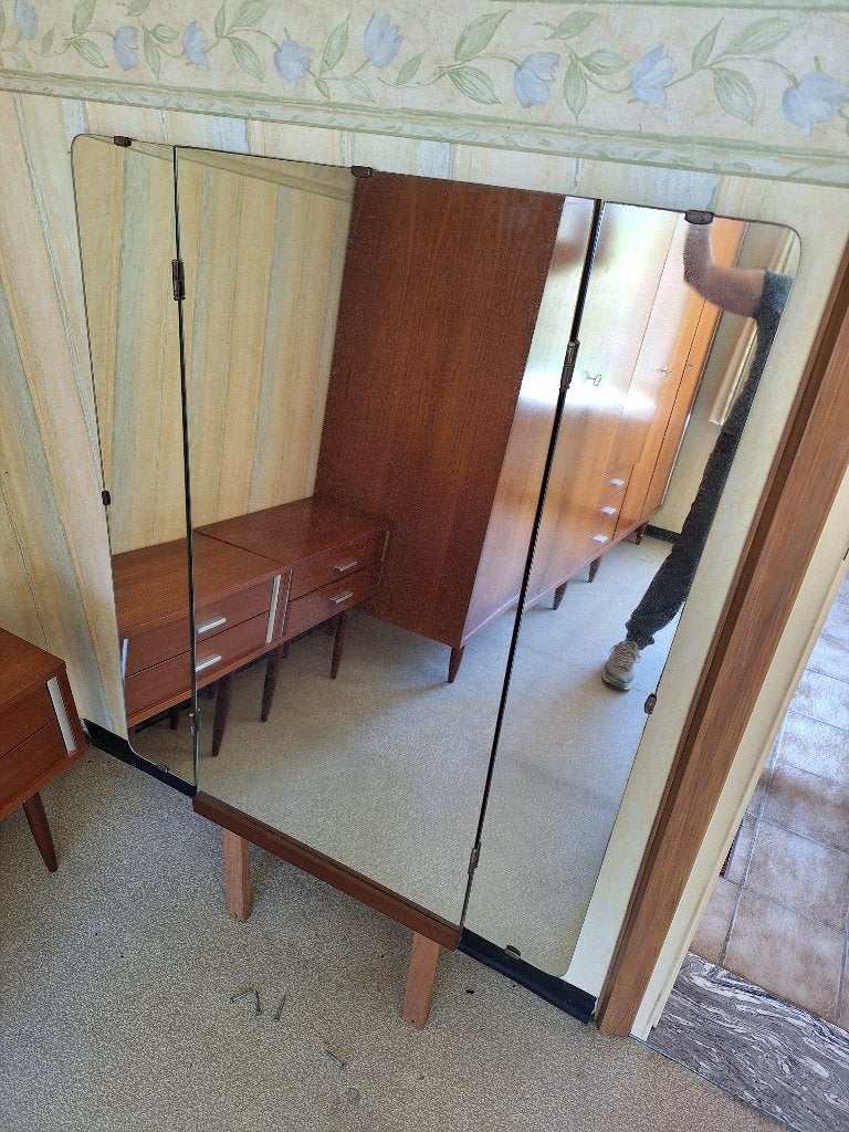 Miroir pliable, Enlèvement, Utilisé