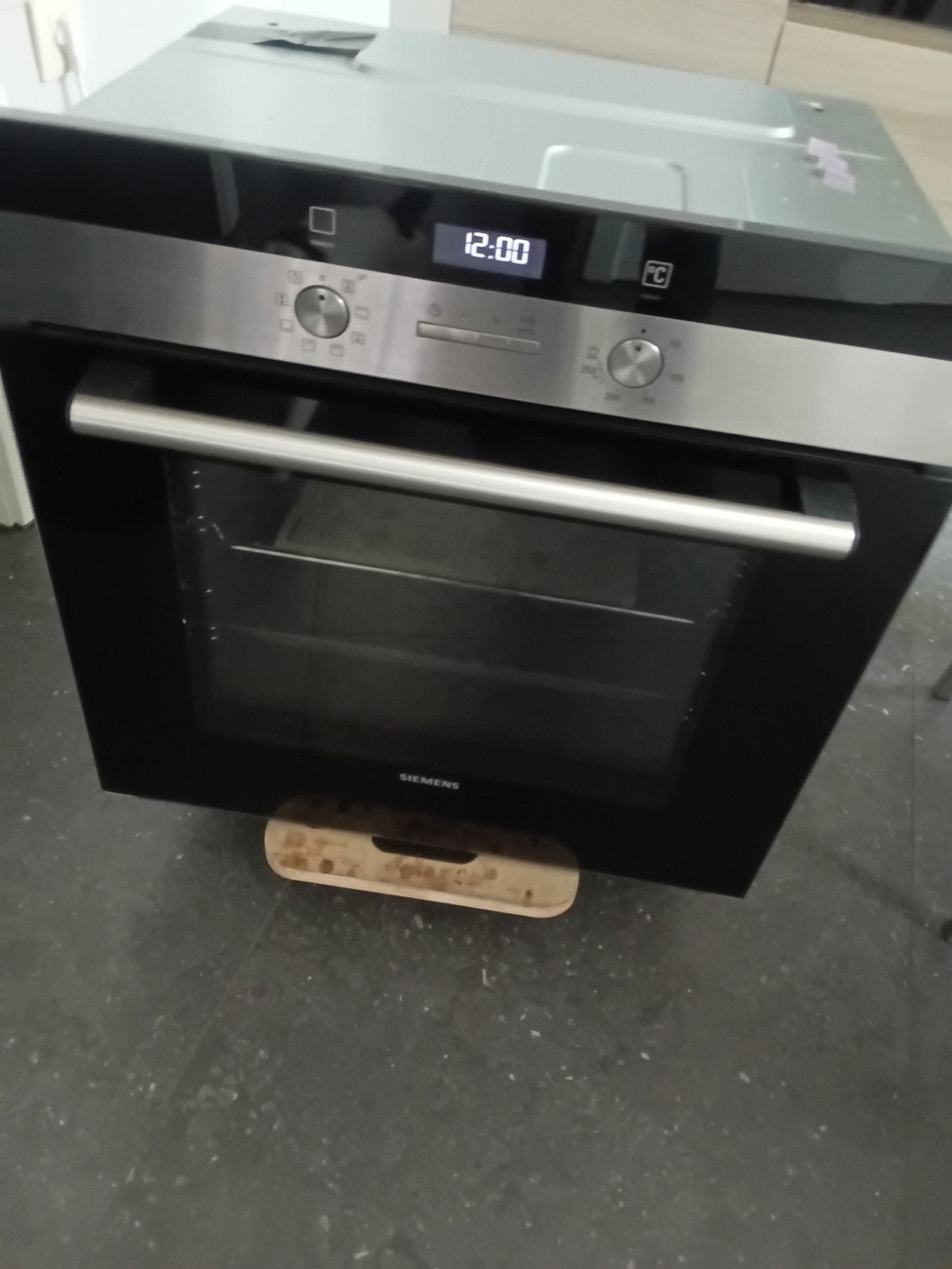 Multifunctionele warmeluchtoven SIEMENS REGIO AALST, Elektronische apparatuur, Ovens, Ophalen, Hete lucht, Siemens, Zo goed als nieuw