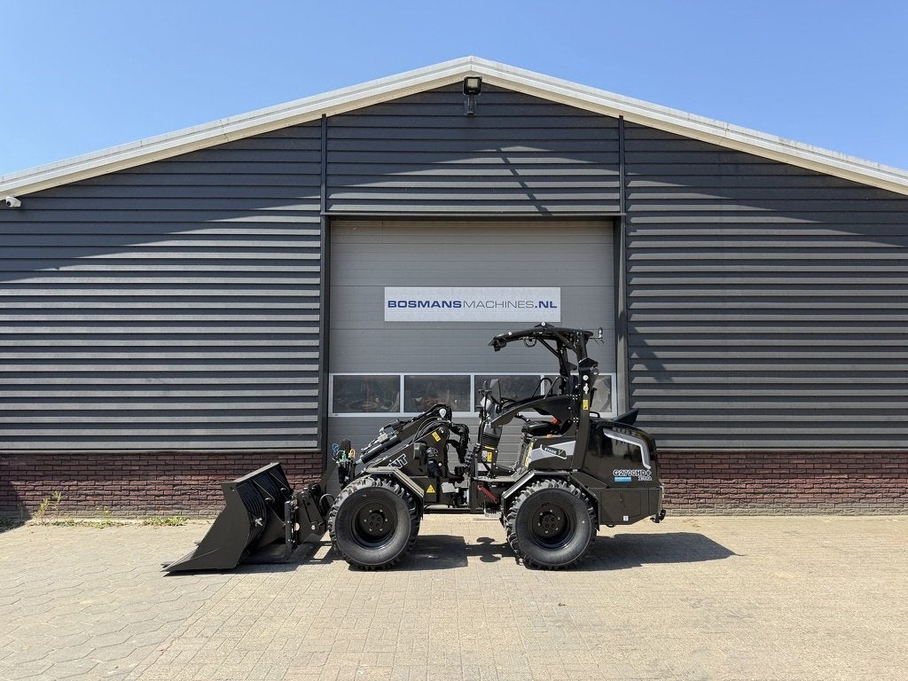 Giant G2700 X-TRA HD+ BLACK edition minishovel NIEUW tandemp