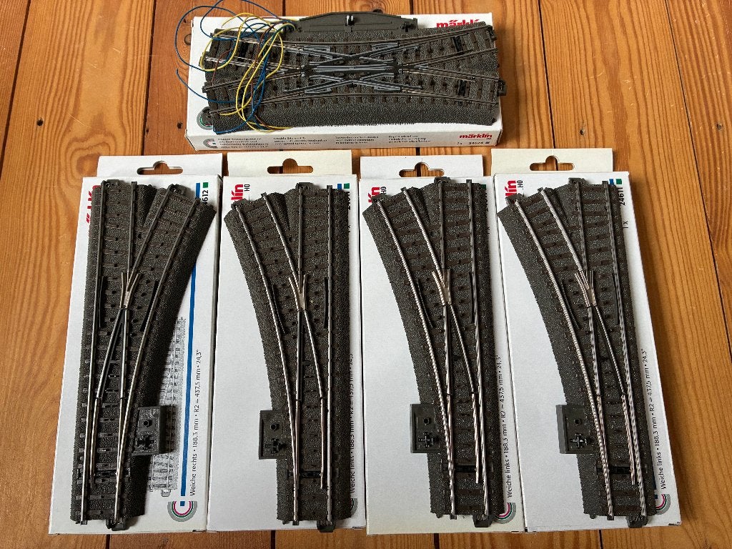 Märklin 24624/24611/24612, Enlèvement ou Envoi, Courant alternatif, Rails, Comme neuf