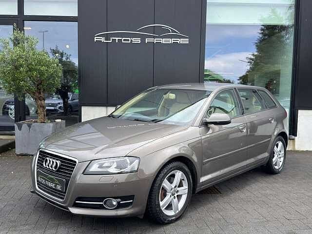 Audi A3 1.2 TFSI Ambition S Tronic  101000km 1 Ste eig, Auto's, Audi, Automaat, Beige, Bedrijf, Zilver of Grijs