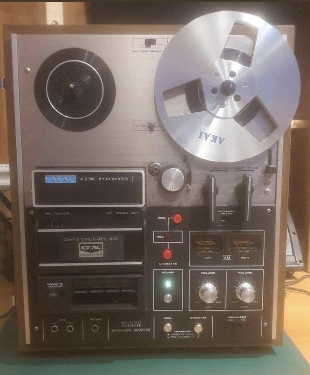 Système audio : magnétophone combiné Akai GX-190D, amplifica, Enlèvement