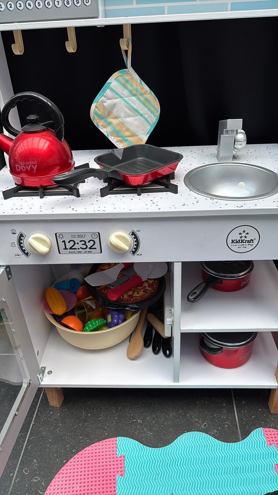 KidKraft kinderkeuken met accessoires, Kinderen en Baby's, Ophalen, Gebruikt