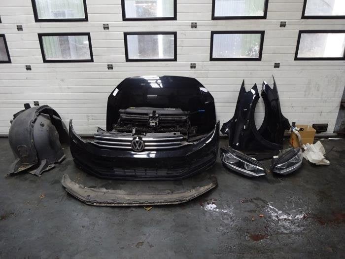 Voorkop compleet van een Volkswagen Touran (LC9X), Gebruikt, -, Volkswagen, -